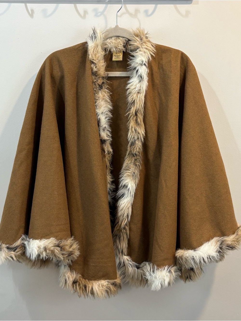 Midnight Velvet Wool Blend Faux Fur Trim Cape One Size